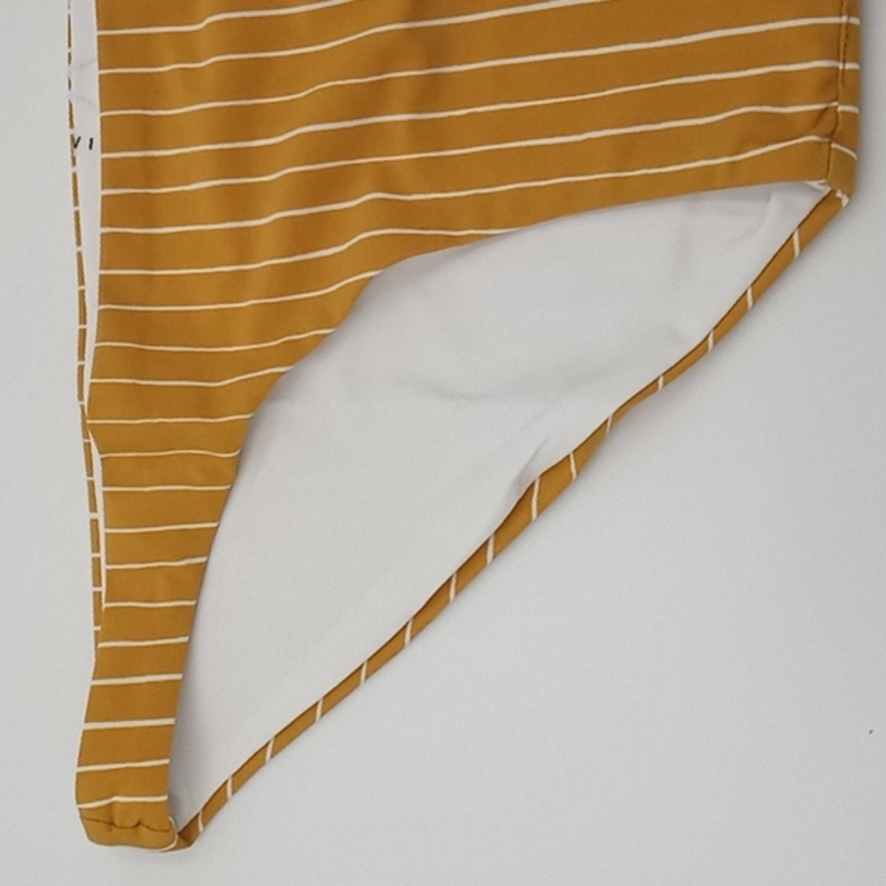 Sold! Vitamin A Neutra Triangle Top and Luciana Bottom Bikini Set Dorada Stripe - Picture 8 of 16